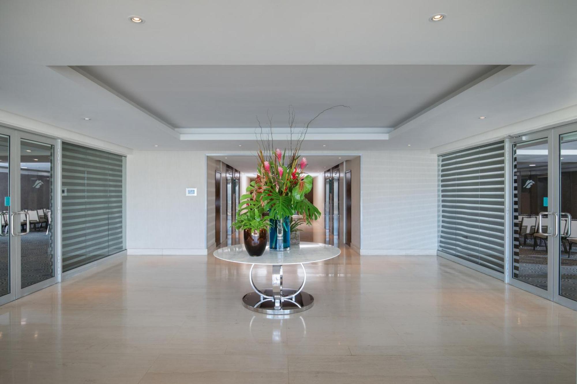 Embassy Suites By Hilton Santo Domingo Dış mekan fotoğraf